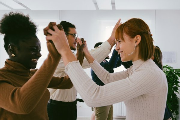 Le team building à Paris : renforcer vos équipes dans la Ville Lumière