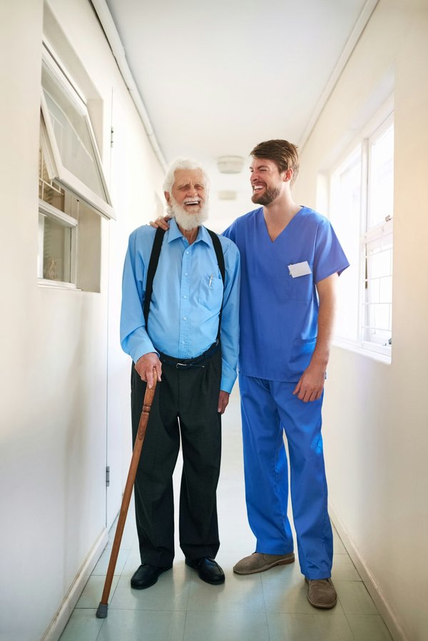 Tout savoir sur le métier d'aide-soignant à Lille